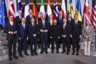 協議に臨んだウクライナ大統領ら