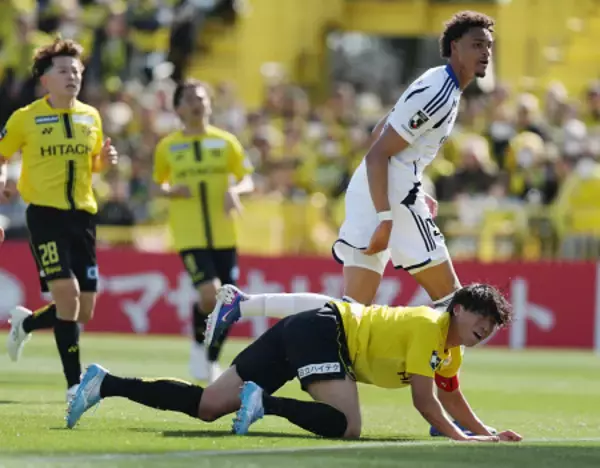 イェンギの先制ゴール　Ｊリーグ