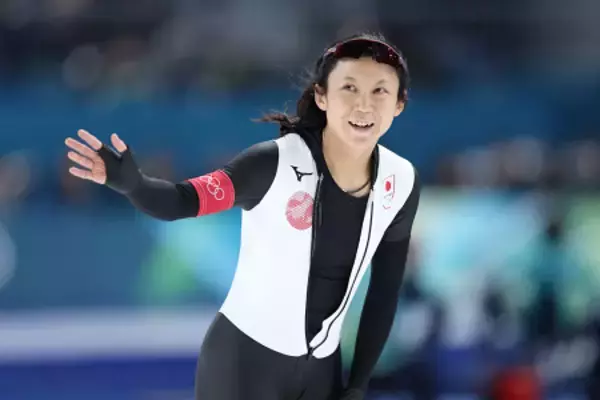 笑顔を見せる高木　五輪