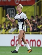 喜ぶ鈴木　Ｊリーグ