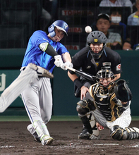 佐野、効果的な３ラン＝勢い増すＤｅＮＡ―プロ野球ＣＳ