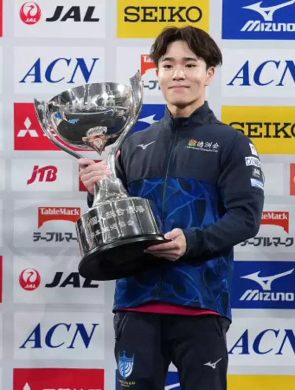 岡、３連覇で世界切符