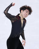 「ガッツポーズする佐藤　五輪」の画像1