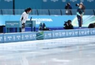 一礼する高木　五輪