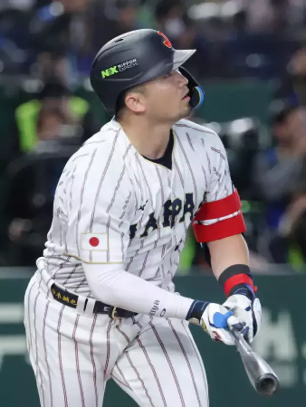 鈴木の２ラン　野球