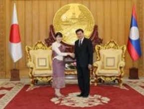 愛子さま、金の仏塔を見学＝国家主席を表敬訪問へ―ラオス