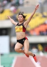 高良、女子走り幅跳び制す