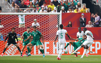 見せた「王者」の底力＝セネガル、５発大勝―Ｗ杯サッカー