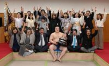 安青錦関、ウクライナへ吉報＝初優勝「喜んでくれたら」―大相撲九州場所