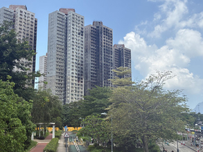 香港火災、政府責任焦点に