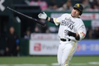 同点ソロの山川　プロ野球