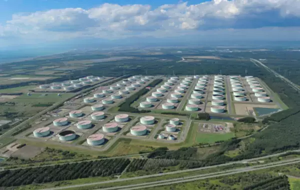 石油備蓄、５月１日から追加放出＝安定供給へ２０日分―政府