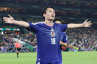 自身２点目を喜ぶ上田　Ｗ杯サッカー
