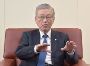 ロシア産ＬＮＧ、調達継続を模索＝米欧制裁強化も「手放すのは困難」―ガス協会会長