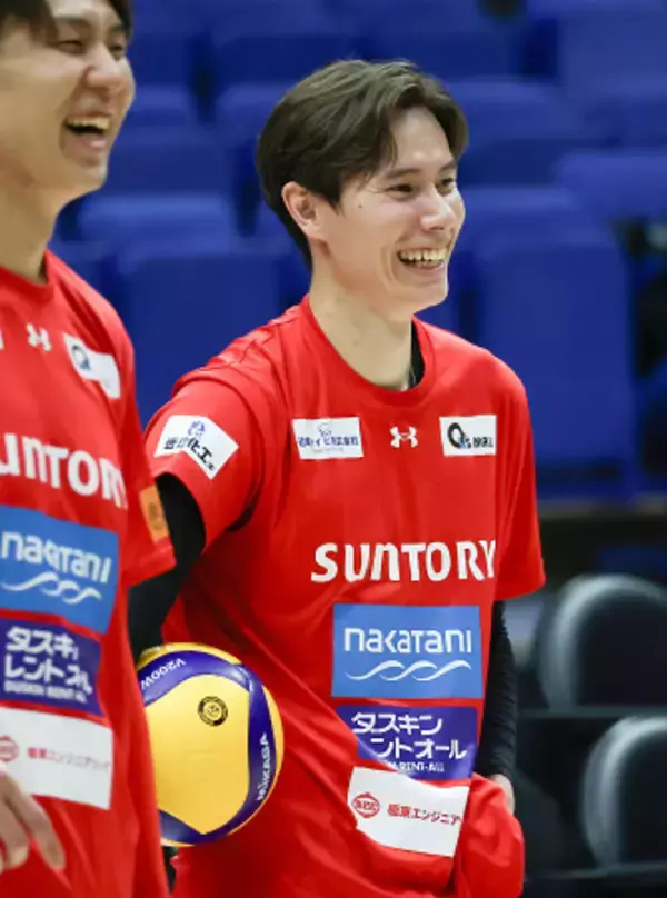 笑顔の高橋藍