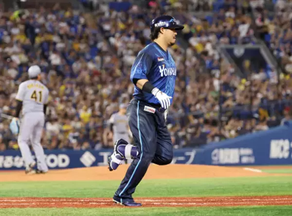 宮崎の先制適時打　プロ野球