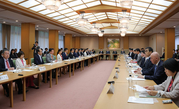 皇族数確保に関する全体会議