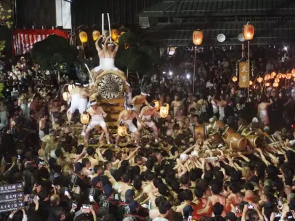 古川祭で「起し太鼓」