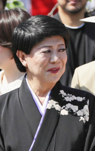 美川憲一さん、パーキンソン病公表