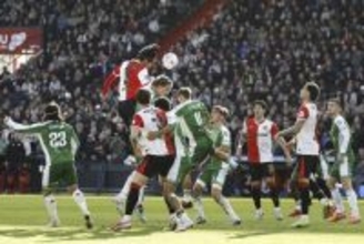 上田綺世が２得点　欧州サッカー