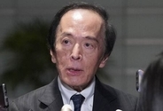 追加利上げ、今月も議論＝物価目標「かなり近づく」―日銀総裁