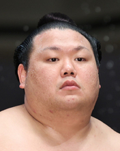 美ノ海、沖縄初の新三役