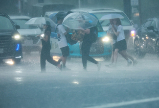 ５段階の警戒レベル、明確に＝「危険警報」新設、大雨など４種類―気象庁と国交省