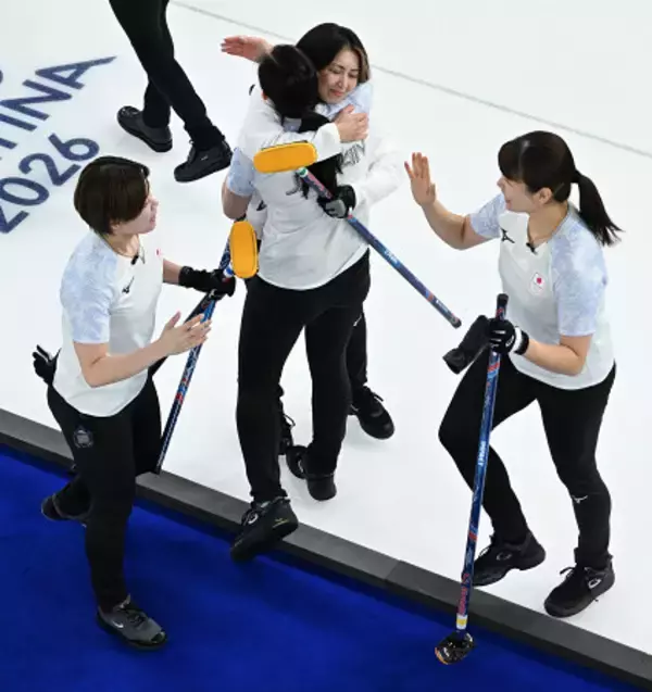 喜ぶ吉村ら　五輪