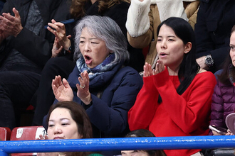 カナダで「りくりゅう」支えて＝三浦と木原に接した嘉納さん―フィギュアスケート〔ミラノ・コルティナ五輪〕