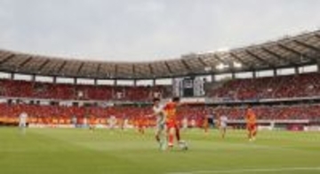 こけら落としのパロマ瑞穂スタジアム