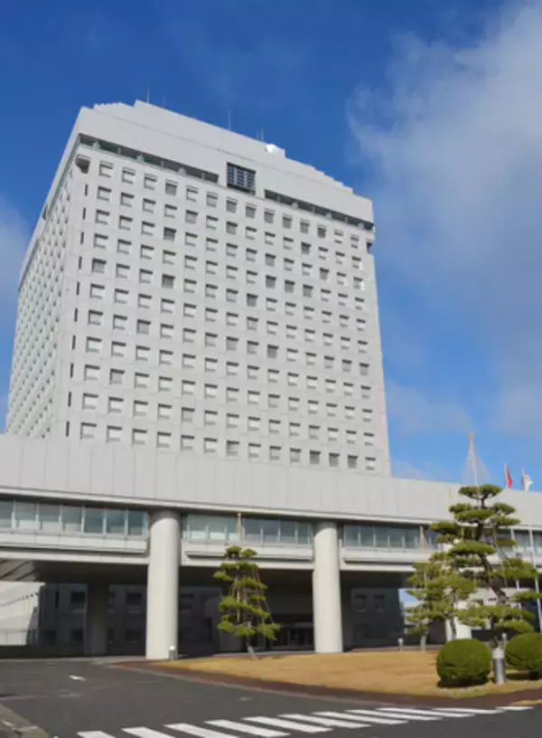 現新３人の争いに＝新潟知事選