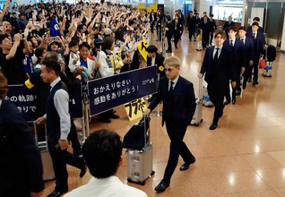 日本代表が帰国　Ｗ杯サッカー