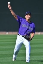菅野、キャンプ地で始動＝村上は８本の柵越え―米大リーグ