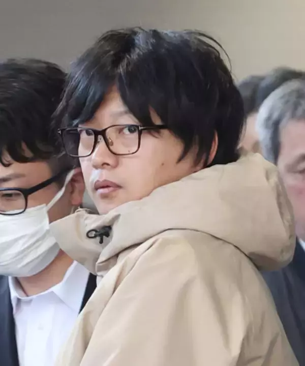 「退職代行モームリ」社長と妻逮捕