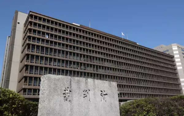 男女以外認めない戸籍表記「憲法１４条に抵触」＝大阪高裁