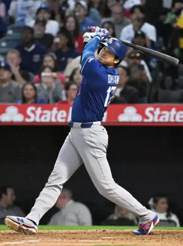 鈴木２安打、村上１安打＝大谷も二塁打―米大リーグ