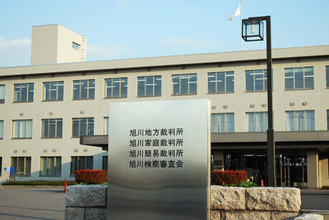 内田被告、殺人罪を否認＝「橋から落下させてない」―旭川女子高生殺害、地裁初公判