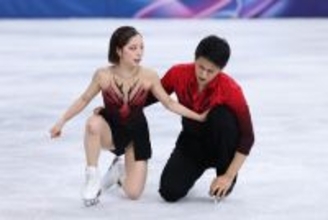 演技を終えた三浦、木原組　五輪