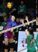 中島のスパイク