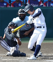 入ケ町の勝ち越し適時打　高校野球