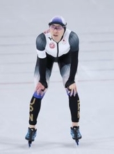 滑走を終えた野々村　五輪