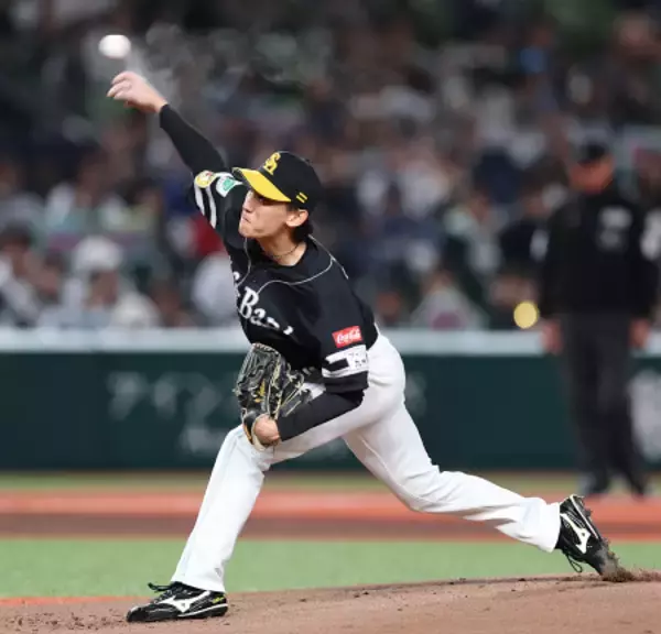 力投する大津　プロ野球