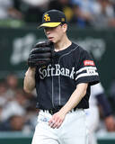 「厳しい表情の大関　プロ野球」の画像1