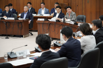 国民投票法改正案、審議入り