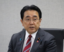 赤沢経産相「決して許容できない」＝中国レアアース規制