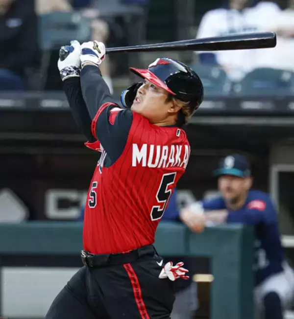 村上、メジャートップ１５号＝大谷１安打、鈴木７号―米大リーグ