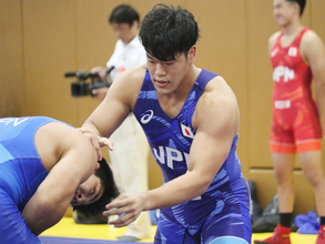 グレコ日本代表が合宿公開　レスリング