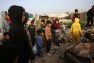 イスラエル軍、ガザに「報復」攻撃 １２人死亡 停戦後の死者６００人超