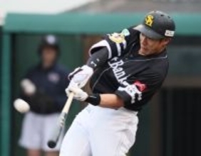 柳田の先制２ラン　プロ野球