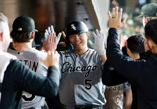 村上が６号満塁アーチ　大リーグ